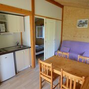 © Chalets accommodation - <em>DR Base Nautique de Condrieu</em>